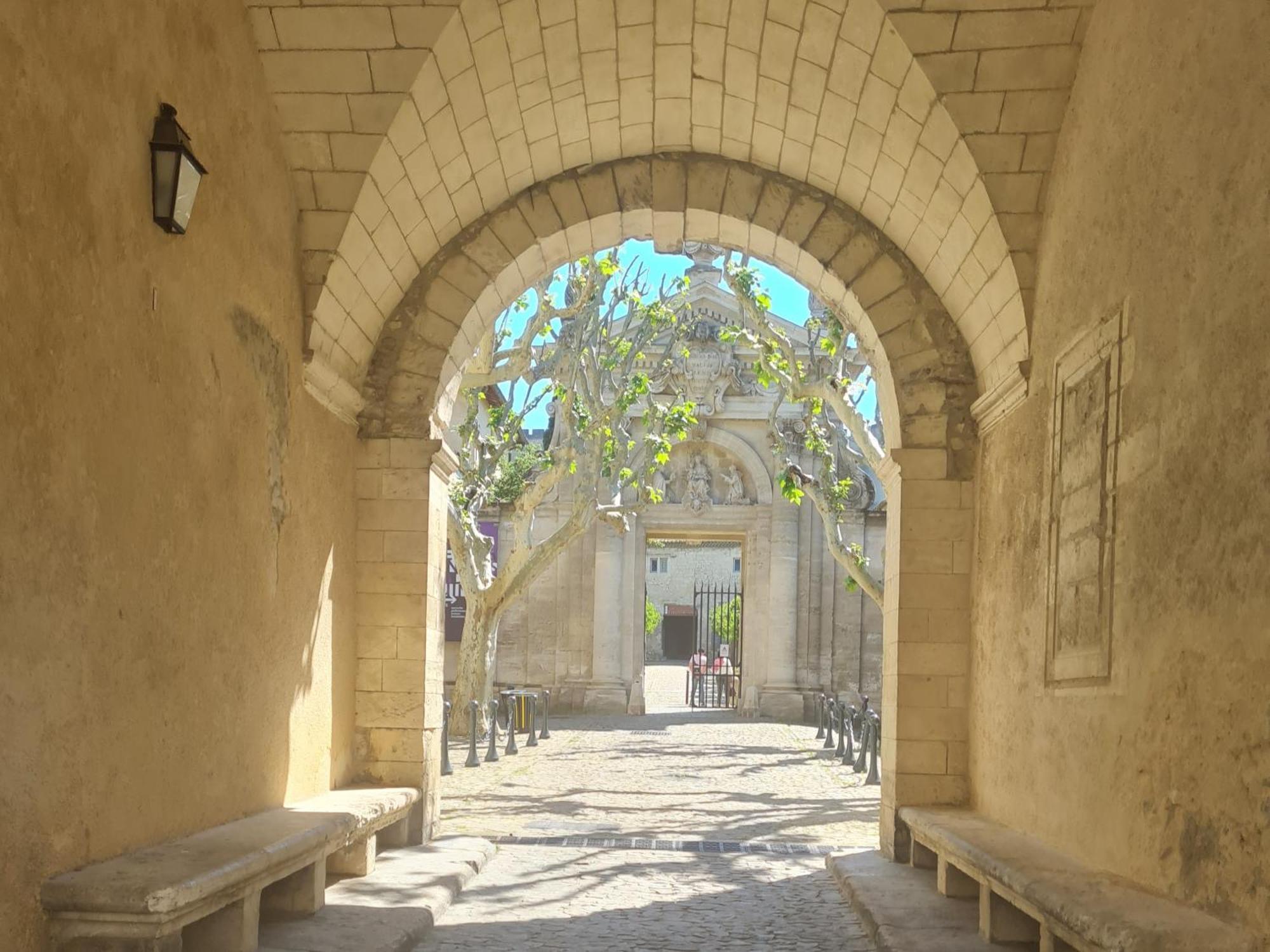 Maison De Charme Villeneuve Les Avignon Villeneuve-les-Avignon Luaran gambar